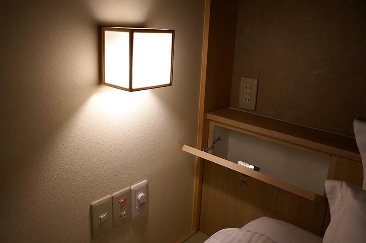 Hotel Zen Tokyo 2*,