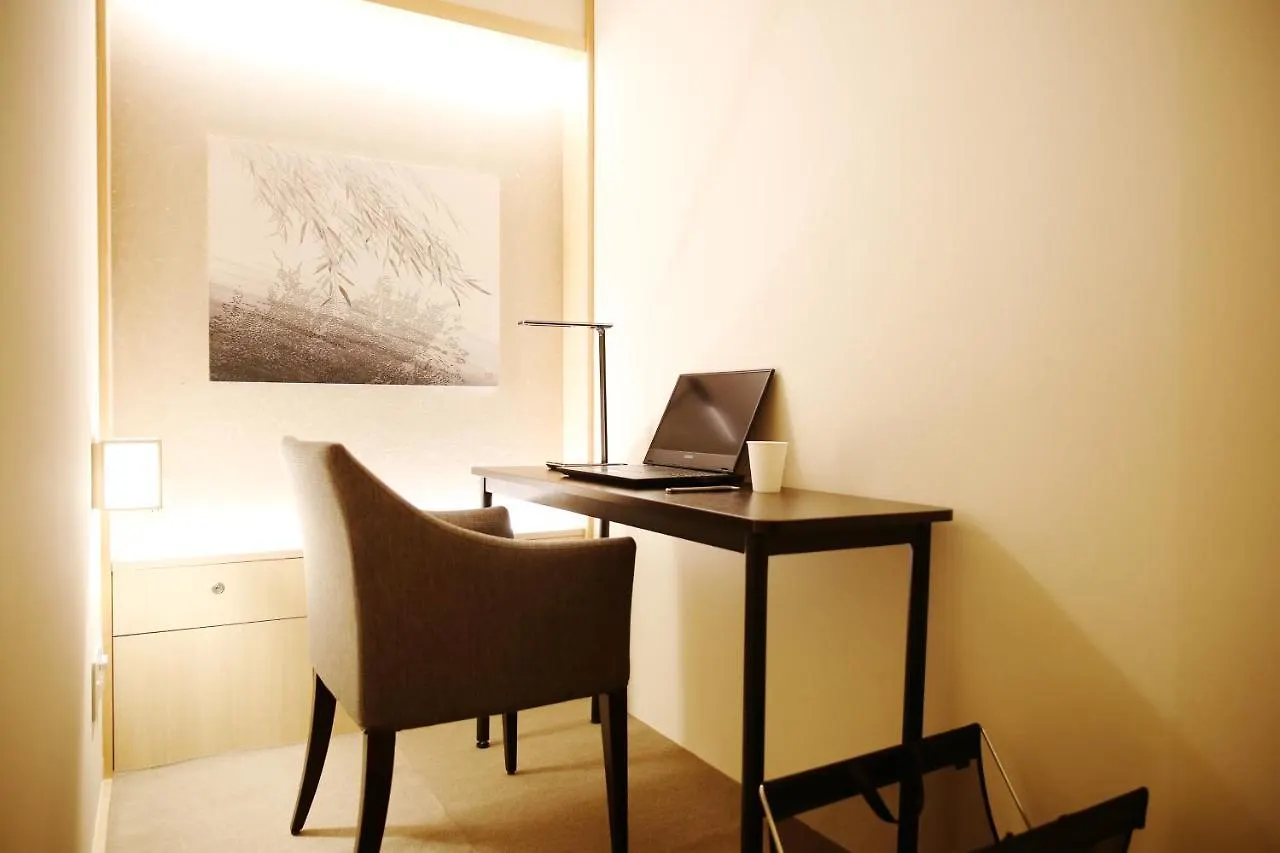Капсульный отель Hotel Zen Токио